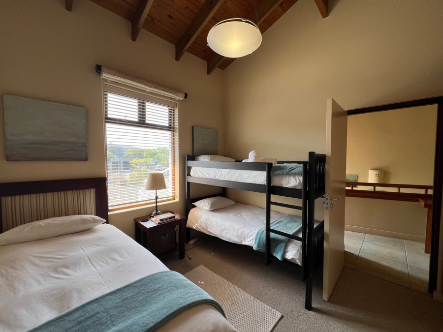 To Let 2 Bedroom Property for Rent in Oubaai Western Cape